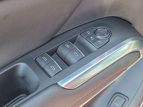 Certified 2024 Chevrolet Traverse RS w/ LPO, Floor Liner Package image 14