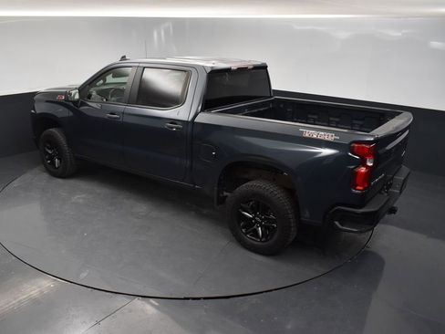 Used 2021 Chevrolet Silverado 1500 Custom Trail Boss AWD/4WD image 32