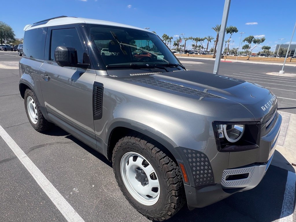 Used 2023 Land Rover Defender 90 S AWD/4WD image 2