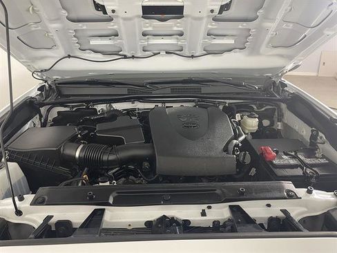 Certified 2023 Toyota Tacoma TRD Sport AWD/4WD image 21