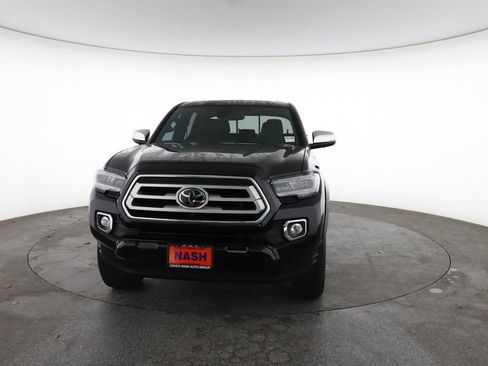 Used 2023 Toyota Tacoma Limited RWD image 4
