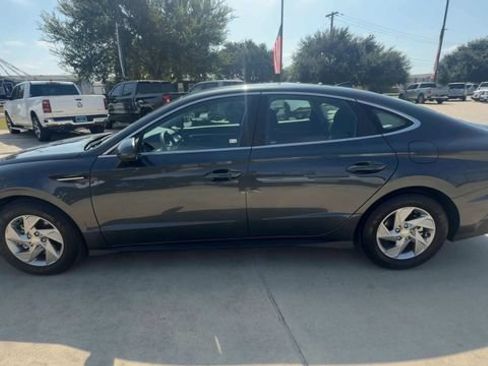 Used 2025 Hyundai Sonata SE FWD image 5