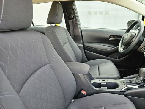 Used 2024 Toyota Corolla LE image 14