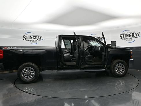 Used 2019 Chevrolet Silverado 2500 LTZ w/ Duramax Plus Package AWD/4WD image 36