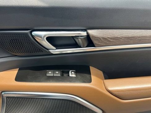 Certified 2021 Kia Telluride SX w/ SX Prestige Package AWD/4WD image 42