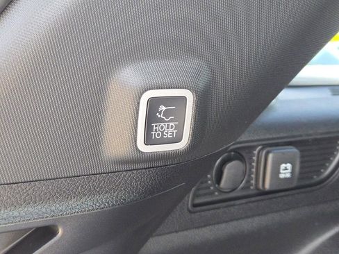 New 2025 Jeep Grand Cherokee Limited w/ MOPAR Finishing Package image 18