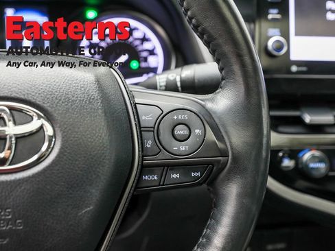 Used 2024 Toyota Camry SE w/ Cold Weather Package image 16