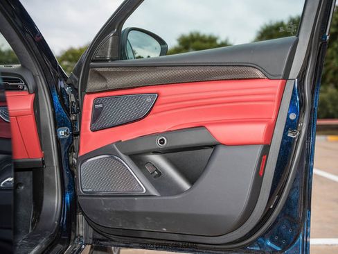 Used 2023 Maserati Grecale Modena image 56