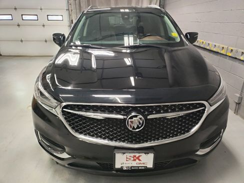 Used 2021 Buick Enclave Avenir w/ Avenir Technology Package image 6