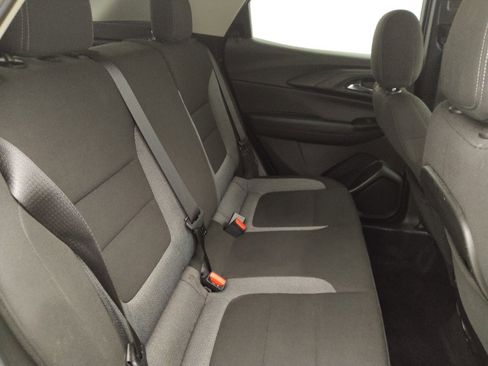 Used 2021 Chevrolet TrailBlazer LT w/ Convenience Package FWD image 19