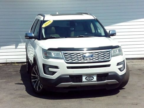 Used 2016 Ford Explorer Platinum AWD/4WD image 1