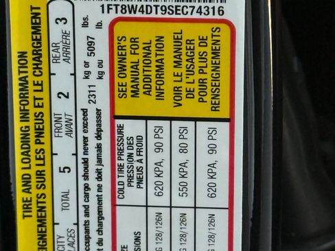 Used 2025 Ford F450 Lariat image 15