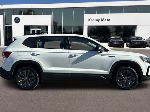 Used 2022 Volkswagen Taos S w/ IQ Drive S Package image 3