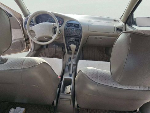 Used 1996 Geo Prizm LSi image 10