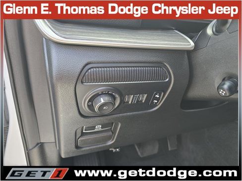 Certified 2022 Jeep Wagoneer Series II RWD image 22