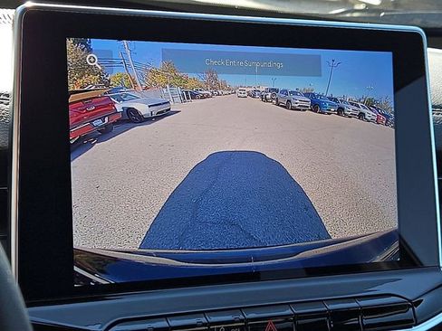 New 2026 Jeep Compass Latitude image 16