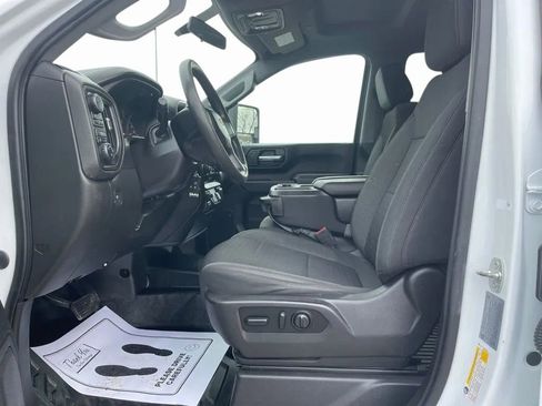 Used 2022 Chevrolet Silverado 2500 W/T w/ WT Convenience Package image 13