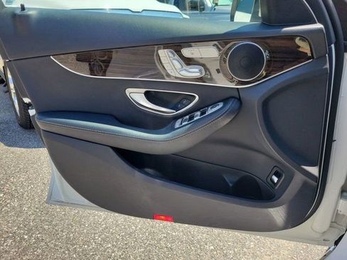 Used 2018 Mercedes-Benz C 300 4MATIC Sedan image 35