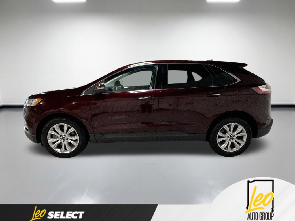 Used 2022 Ford Edge Titanium AWD/4WD image 10