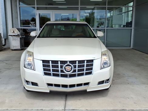 Used 2013 Cadillac CTS Premium RWD image 2