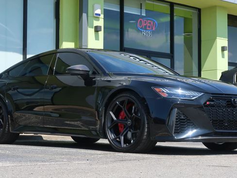 Used 2024 Audi RS 7 Performance w/ Matte Carbon Package AWD/4WD image 7
