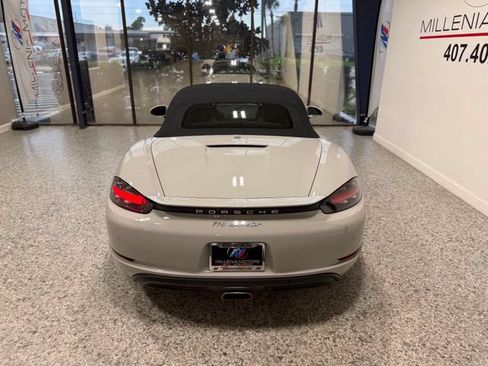 Used 2019 Porsche 718 Boxster RWD image 41