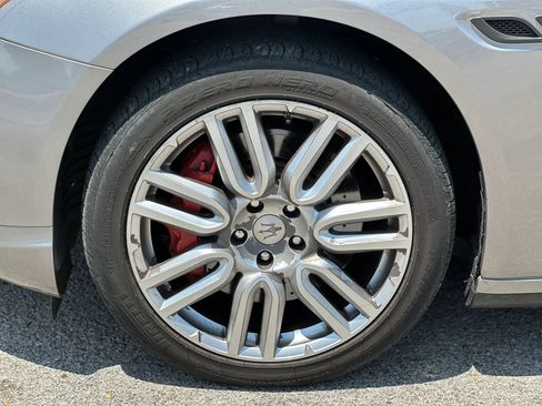 Used 2015 Maserati Quattroporte S Q4 AWD/4WD image 24