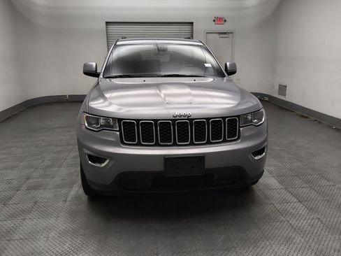 Used 2021 Jeep Grand Cherokee Laredo X AWD/4WD image 14