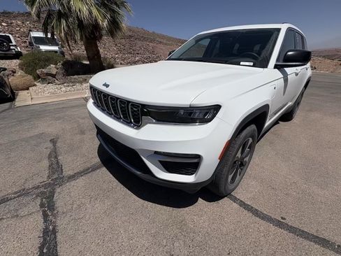 Used 2024 Jeep Grand Cherokee Limited 4xe AWD/4WD image 1