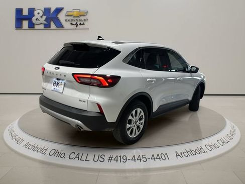 Used 2023 Ford Escape Active AWD/4WD image 6