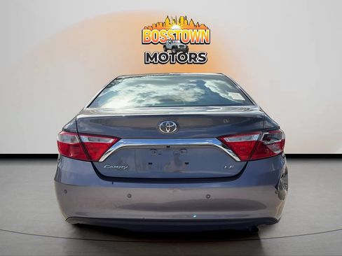 Used 2017 Toyota Camry LE FWD image 6