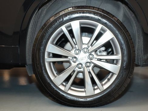 Used 2024 Cadillac XT6 Premium Luxury image 25