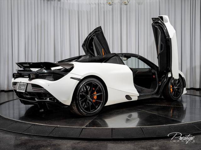 Used 2020 McLaren 720S Performance RWD image 29