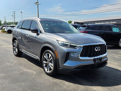Certified 2023 INFINITI QX60 Luxe w/ Performance Audio Package AWD/4WD image 2