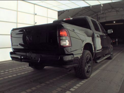 Used 2020 RAM 1500 Big Horn AWD/4WD image 3