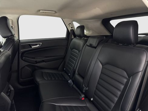 Used 2021 Ford Edge SEL AWD/4WD image 35