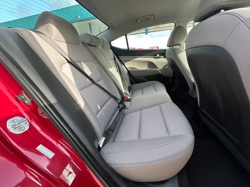 Used 2017 Hyundai Elantra SE FWD image 15