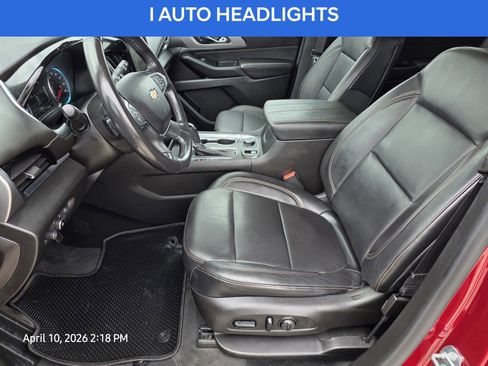 Used 2018 Chevrolet Traverse LT image 14