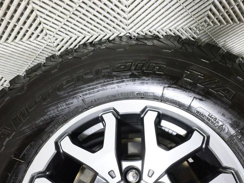 Used 2023 Ford F150 Raptor AWD/4WD image 48