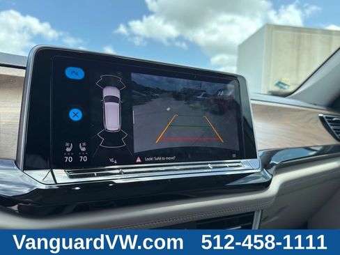 Used 2025 Volkswagen Atlas SE w/ Panoramic Sunroof Package FWD image 20