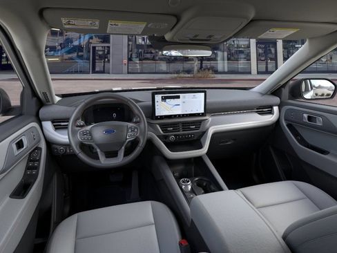 New 2026 Ford Explorer Active w/ Active Comfort Package RWD image 9