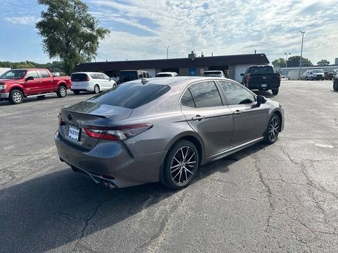 Used 2024 Toyota Camry SE w/ Blackout Package (TMS) FWD image 5