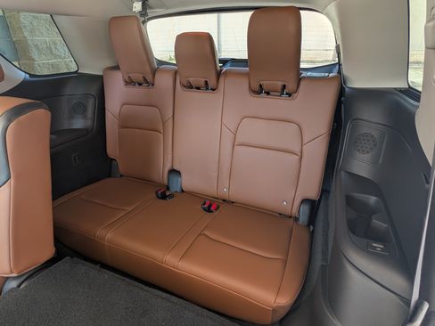 Used 2025 Nissan Pathfinder Platinum w/ Cargo Package FWD image 19