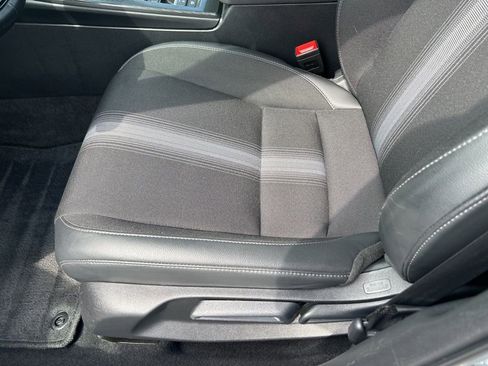 Used 2025 Honda Civic Sport image 19