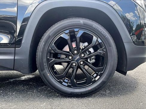 Used 2020 GMC Terrain SLE w/ Driver Convenience Package FWD image 8