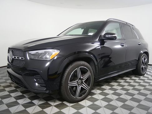 Used 2025 Mercedes-Benz GLE 450 4MATIC image 6