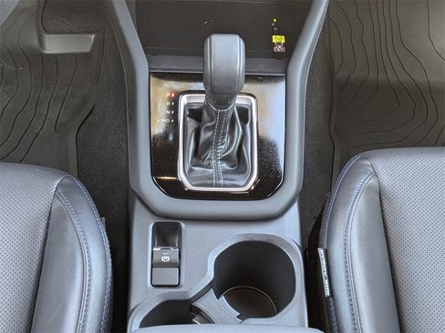 Certified 2025 Subaru Forester Limited w/ Popular Package #2 image 20