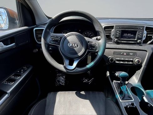 Used 2019 Kia Sportage LX FWD image 7