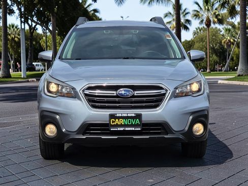 Used 2018 Subaru Outback 2.5i Premium AWD/4WD image 3