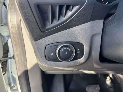 Used 2020 Ford Transit Connect XL image 12